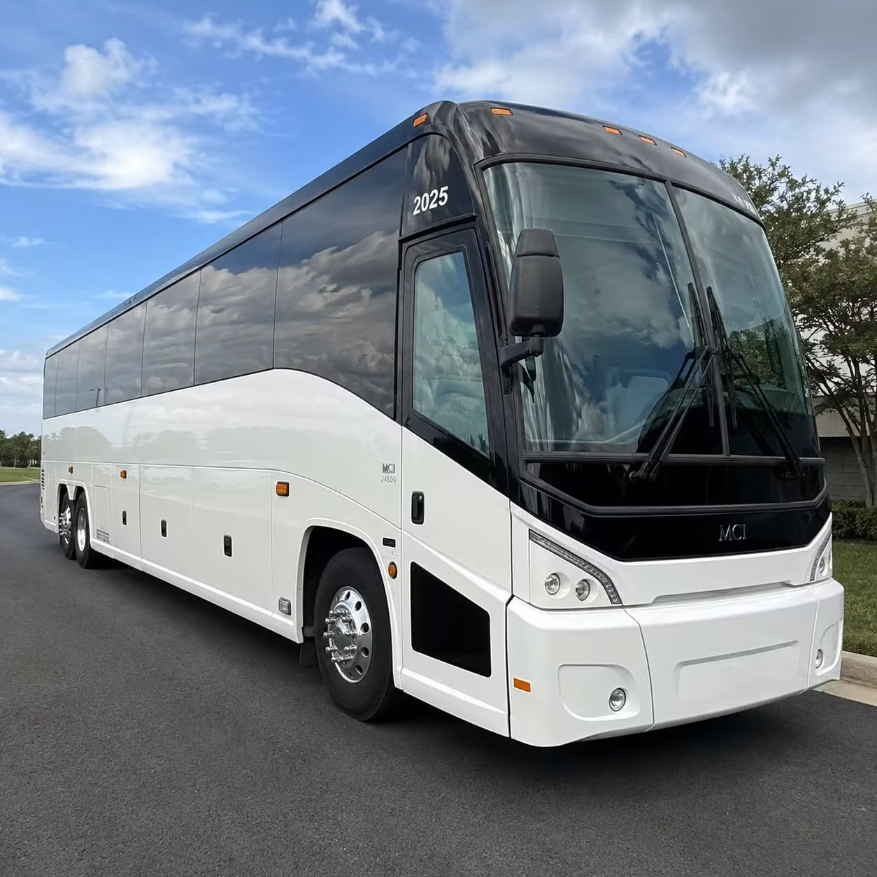 call to book airport transfers and executive shuttles out of o fallon